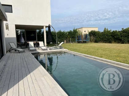 Alquiler Amoblado de Casa en El Cantón en El Cantón, Escobar — Foto 1