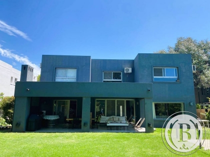 Alquiler Amoblado de Casa en Santa Barbara en Santa Barbara