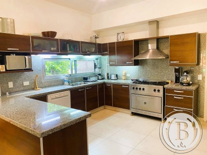 Alquiler Amoblado de Casa en Santa Barbara en Santa Barbara, Tigre — Foto 5