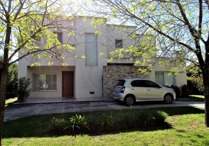 Alquiler Amoblado de Casa en Santa Catalina en Santa Catalina, Tigre — Foto 4