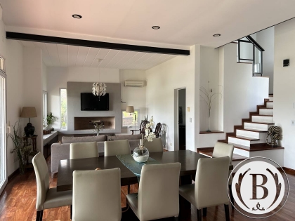 Alquiler Amoblado de Casa en Santa Catalina en Santa Catalina, Tigre — Foto 4