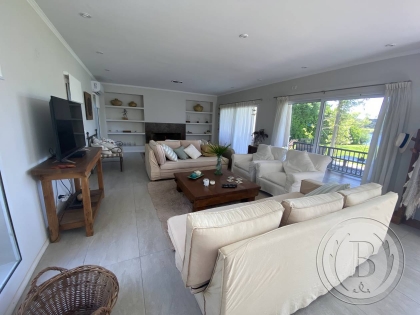 Alquiler Amoblado de Casa en Santa Catalina en Santa Catalina, Tigre — Foto 4
