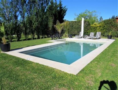 Alquiler Amoblado de Casa en Santa Catalina en Santa Catalina, Tigre — Foto 3