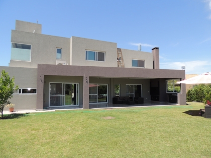 Alquiler Amoblado de Casa en Santa Teresa en Santa Teresa, Tigre — Foto 3