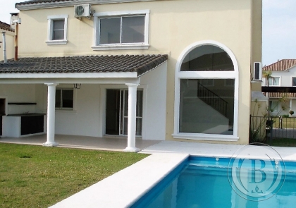 Alquiler Anual de Casa en Barrancas del Lago en Barrancas del Lago, Tigre — Foto 2
