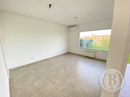 Alquiler Anual de Casa en Casas de Santa Maria en Casas de Santa Maria, Tigre — Foto 3