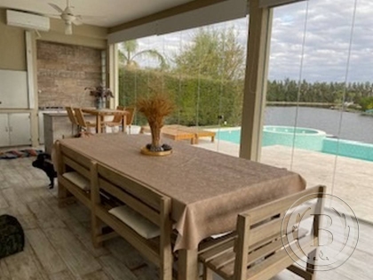 Alquiler Anual de Casa en Los Lagos en Los Lagos, Tigre — Foto 3