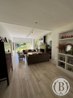 Alquiler Anual de Casa en Los Laureles en Los Laureles, Pilar — Foto 5