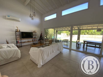 Alquiler Anual de Casa en San Andres en San Andres, Tigre — Foto 6