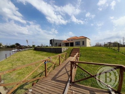 Alquiler Anual de Casa en San Benito en San Benito, Tigre — Foto 4