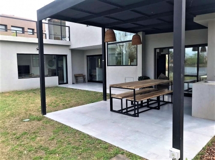 Alquiler Anual de Casa en San Francisco en San Francisco, Tigre — Foto 4