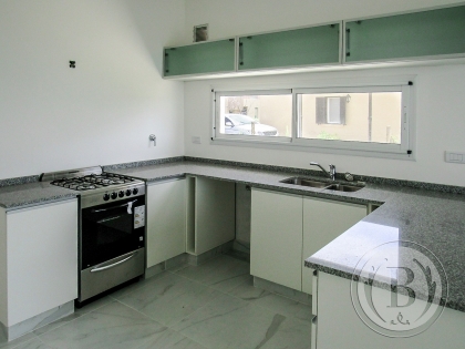 Alquiler Anual de Casa en San Gabriel en San Gabriel, Tigre — Foto 6