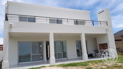 Alquiler Anual de Casa en San Gabriel en San Gabriel, Tigre — Foto 3