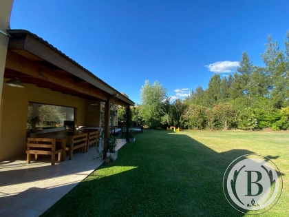 Alquiler Anual de Casa en San Marco en San Marco, Tigre — Foto 1