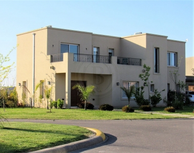 Alquiler Anual de Casa en San Rafael en San Rafael, Tigre — Foto 2