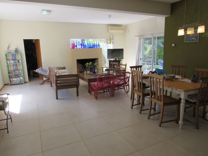 Alquiler Anual de Casa en Santa Catalina en Santa Catalina, Tigre — Foto 4