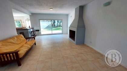 Alquiler Anual de Casa en Santa Catalina en Santa Catalina, Tigre — Foto 5
