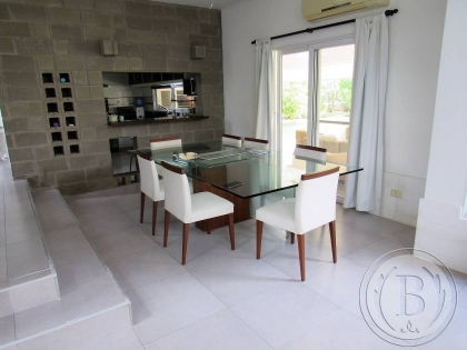 Alquiler Anual de Casa en Santa Catalina en Santa Catalina, Tigre — Foto 5