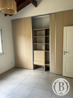 Alquiler Anual de Departamento en North Ville en North Ville, Pilar — Foto 6