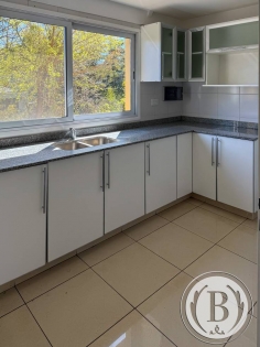 Alquiler Anual de Departamento en North Ville en North Ville, Pilar — Foto 5