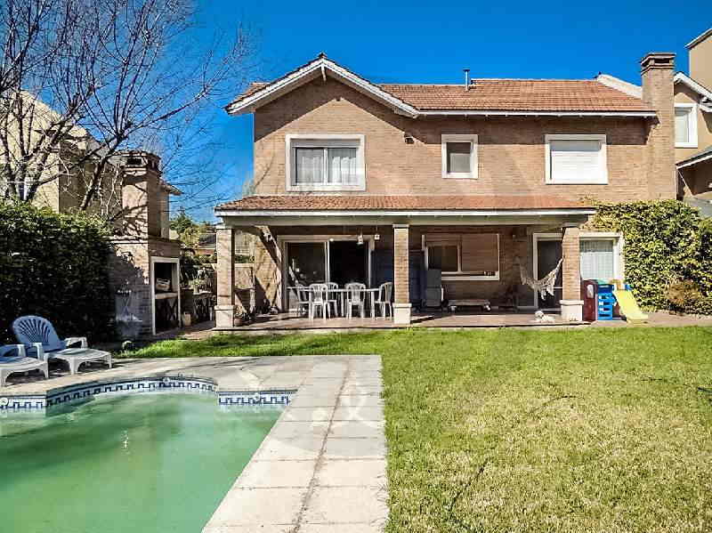 Alquiler Dic-Enero de Casa en Los Ceibos en Los Ceibos, Tigre — Foto 1