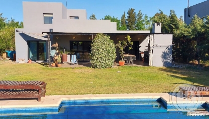 Alquiler Dic-Enero de Casa en Santa Catalina en Santa Catalina, Tigre — Foto 1