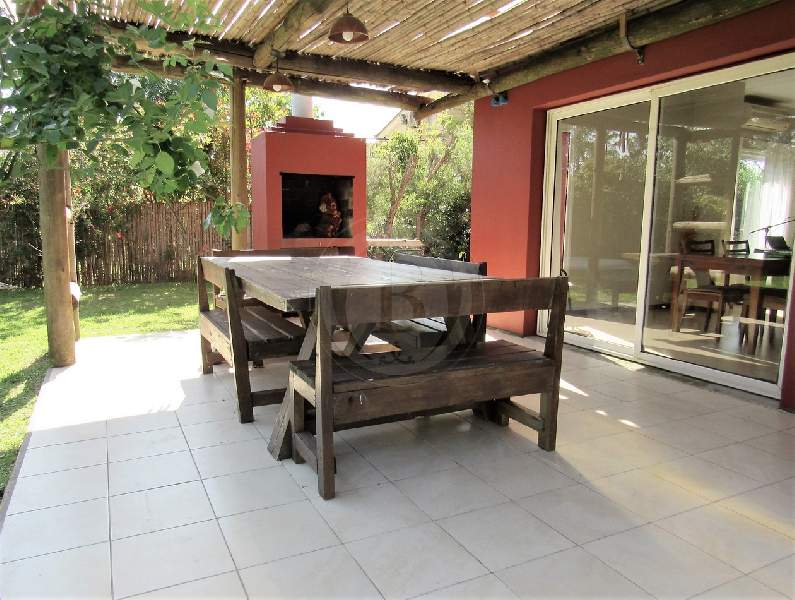 Alquiler Dic-Enero de Casa en Santa Catalina en Santa Catalina, Tigre — Foto 3