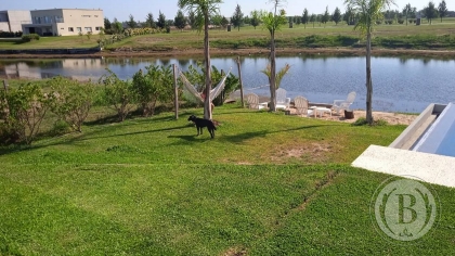 Alquiler Dic - Febrero de Casa en El Naudir en El Naudir, Escobar — Foto 4