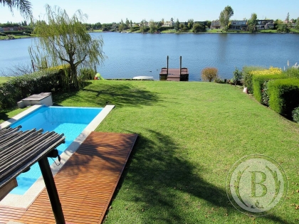Alquiler Dic - Febrero de Casa en San Agustin en San Agustin, Tigre — Foto 1
