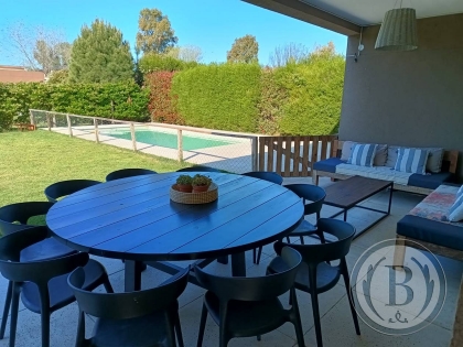Alquiler Diciembre de Casa en La Comarca en La Comarca, Tigre — Foto 1
