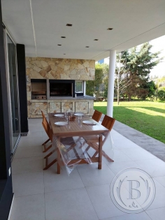 Alquiler Diciembre de Casa en San Benito en San Benito, Tigre — Foto 4