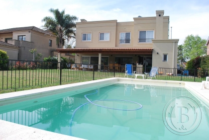 Alquiler Enero de Casa en Los Pilares en Los Pilares, Pilar — Foto 2