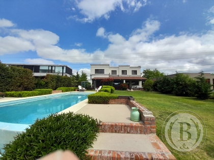 Alquiler Enero de Casa en San Benito en San Benito, Tigre — Foto 2