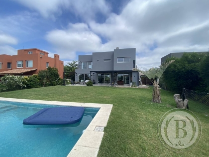 Alquiler Enero de Casa en San Benito en San Benito, Tigre — Foto 2