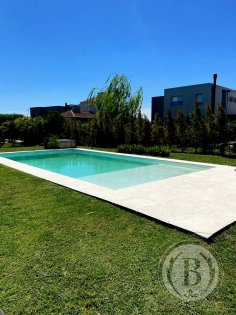 Alquiler Enero de Casa en San Gabriel en San Gabriel, Tigre — Foto 1