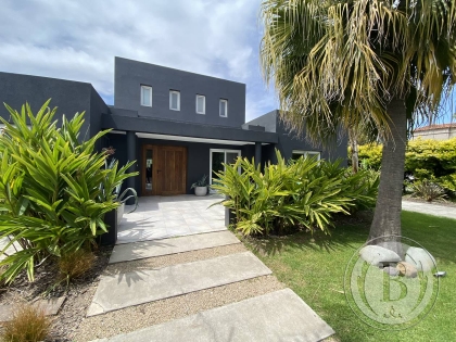 Alquiler Enero de Casa en San Marco en San Marco, Tigre — Foto 1