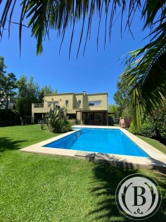Alquiler Enero de Casa en Santa Catalina en Santa Catalina, Tigre — Foto 1
