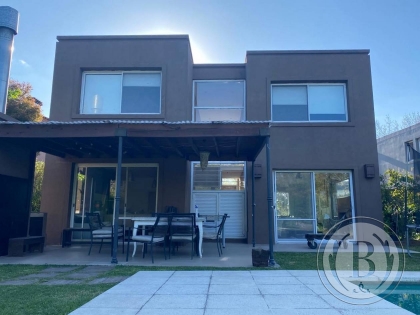 Alquiler Enero de Casa en Santa Maria De Los Olivos en Santa Maria De Los Olivos, Pilar — Foto 1