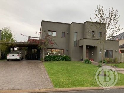 Alquiler Febrero de Casa en El Cantón en El Cantón, Escobar — Foto 1