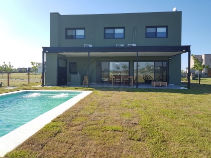Alquiler Febrero de Casa en Puertos del Lago en Puertos del Lago, Escobar — Foto 2