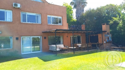 Alquiler Febrero de Casa en Senderos II en Senderos II, Pilar — Foto 1