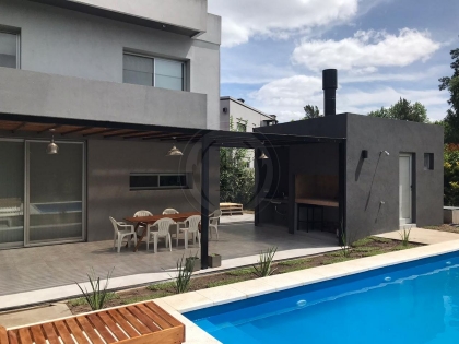 Alquiler Marzo de Casa en La Montura en La Montura, Pilar — Foto 1