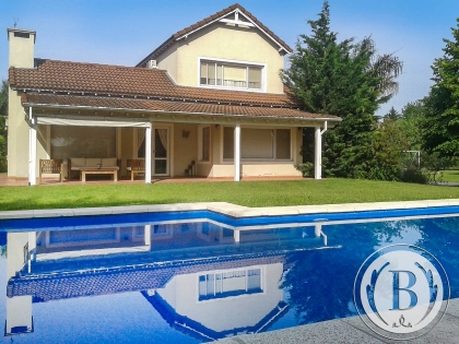 Alquiler Marzo de Casa en Villa Olivos en Villa Olivos
