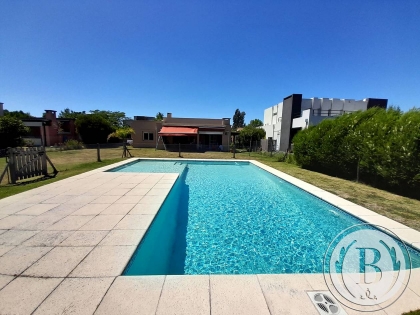 Alquiler Temporario de Casa en San Marco en San Marco, Tigre — Foto 2