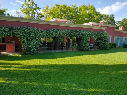 Venta de Casa en Altos de Pilar en Altos de Pilar, Pilar — Foto 1