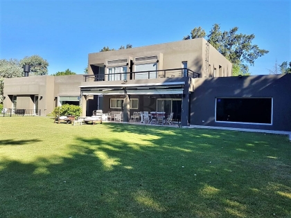 Venta de Casa en Altos de Pilar en Altos de Pilar, Pilar — Foto 1