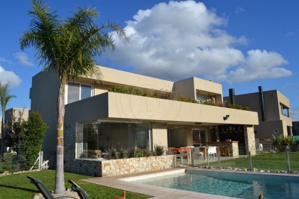 Venta de Casa en Ayres Plaza en Ayres Plaza, Pilar — Foto 2