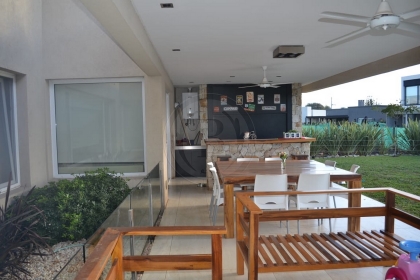 Venta de Casa en Ayres Plaza en Ayres Plaza, Pilar — Foto 3