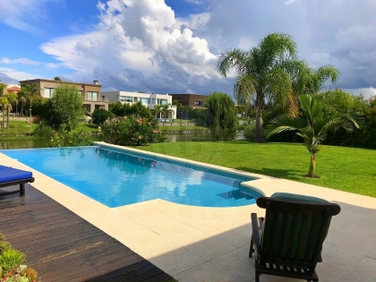 Venta de Casa en Cabos del Lago en Cabos del Lago, Tigre — Foto 3