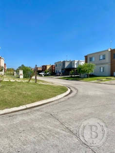 Venta de Casa en Casas de Santa Ana en Casas de Santa Ana, Tigre — Foto 5